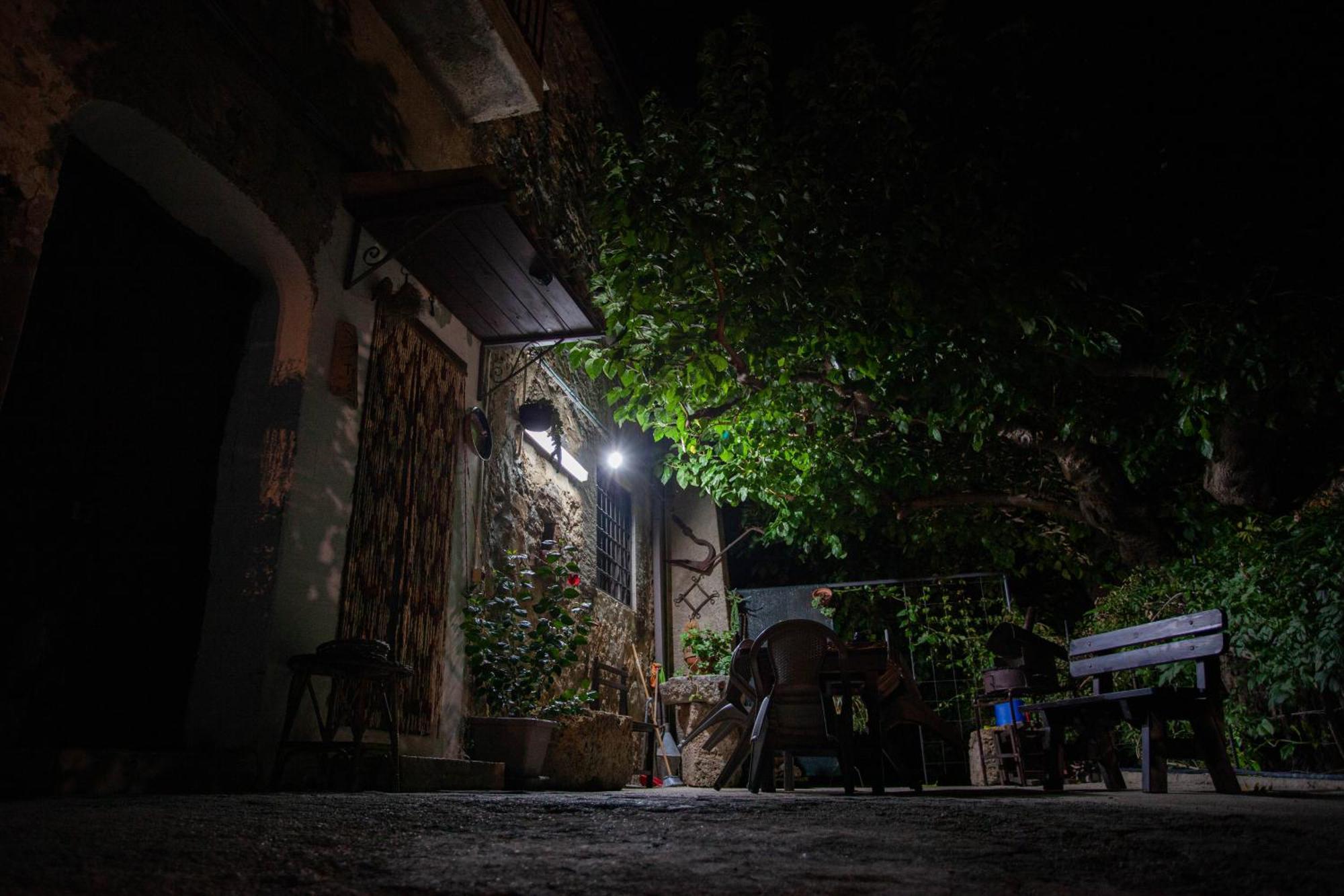 Casa Vacanze Fondaco Di Scillato Scillato  Eksteriør billede